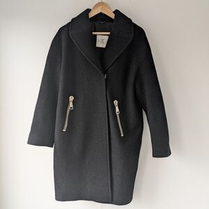 HISO 100% Wool Black Coat Front Button Closure Zipper Pockets Size Small